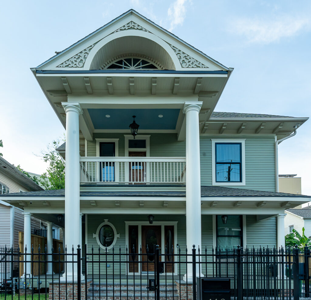 410 W. Drew, featured on the 2026 East Montrose Home Tour